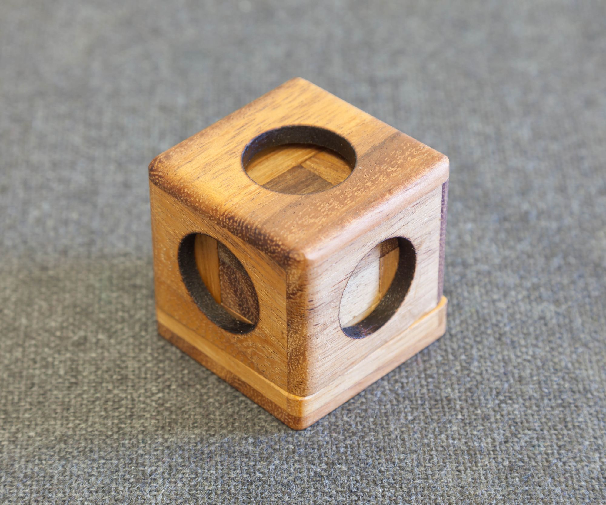 Solving the Soma cube in 3D